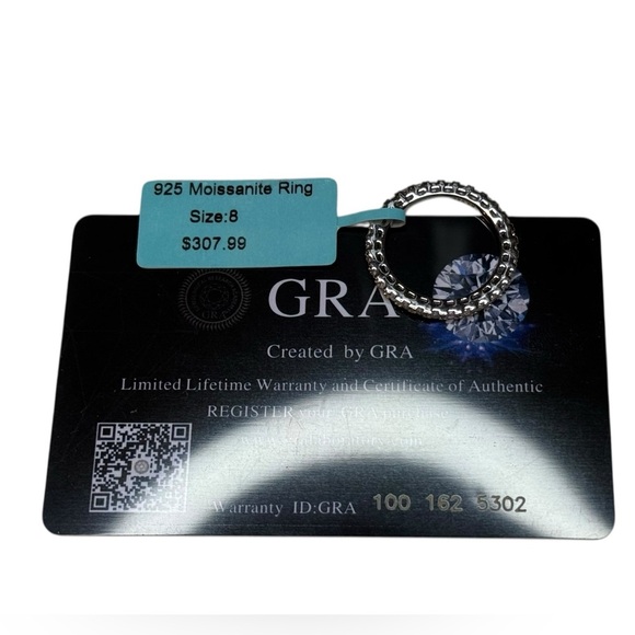 ✨ 925 Moissanite Eternity Ring – Size 8 – Sparkling Band - Picture 4 of 5